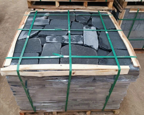 Đá rối tổ ong quay cạnh 